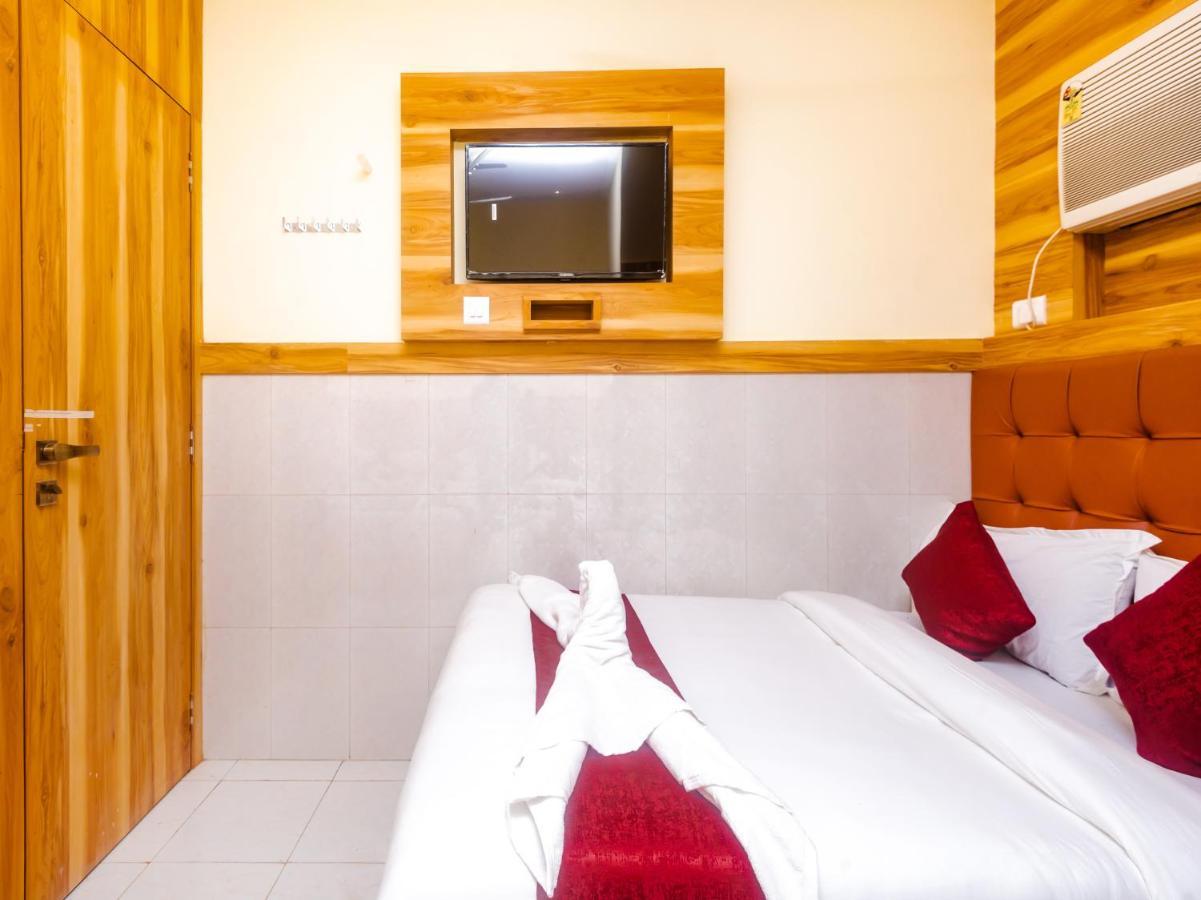 Aman Hotel Near Cst Mumbai Kültér fotó